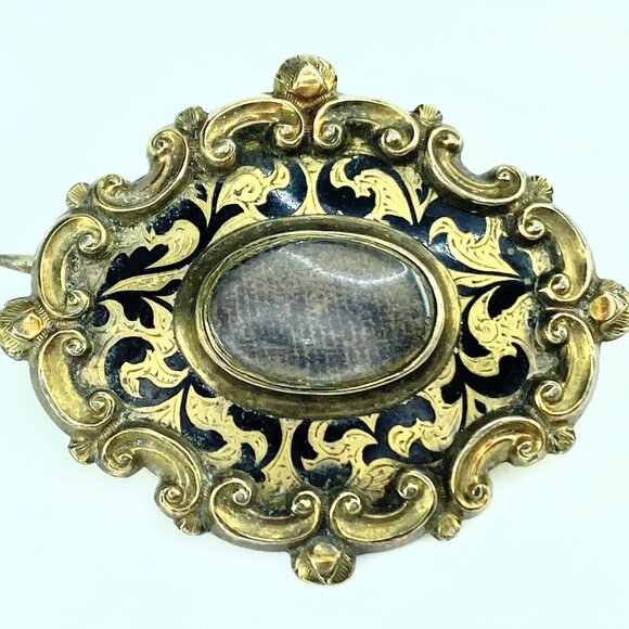 Victorian Era Memory Lockets For Hair Victorian 15ct Gold Memorial